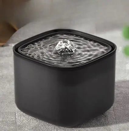 Fontaine à Eau Automatique pour Chat – Design Élégant & Hydratation Optimale | Rio & Ruby