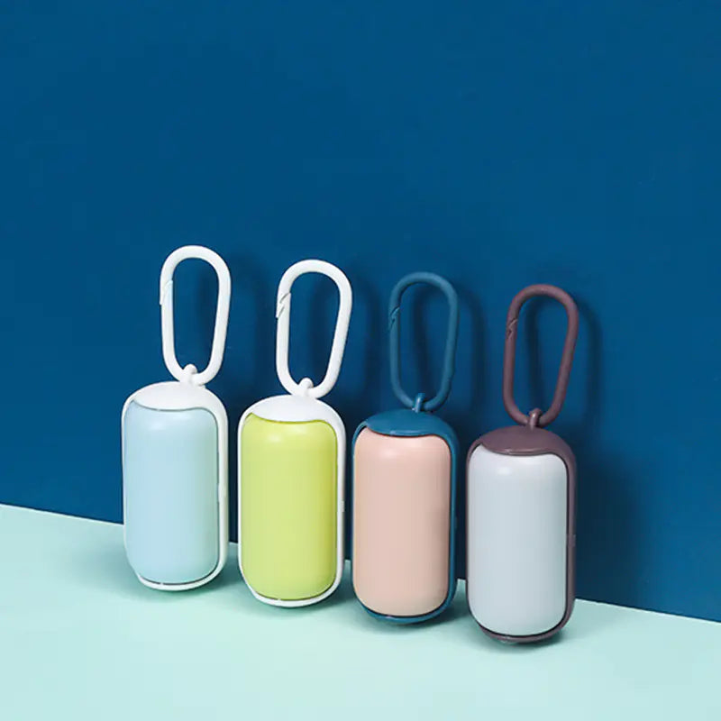 Distributeur de sacs à crottes